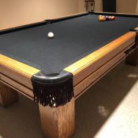 AE Schmidt St. Louisan Pool Table