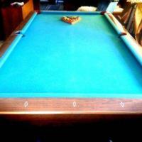 Rozel Gold Cup Pool Table